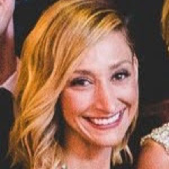 Meet your Posher, Abby - Picture 1 of 1